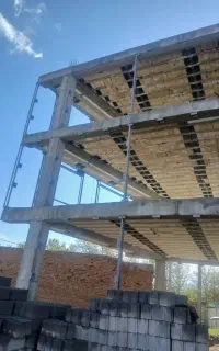 جوشکاری . نبش کشی ساختمان . وال پست