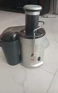 آبمیوه گیری ومخلوط کن