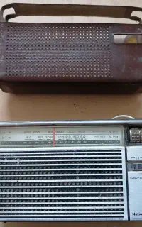 رادیو قدیمی کلکسیونی