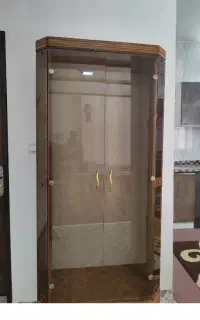 ویترین یا کتابخانه