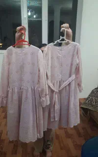 دو عدد لباس مجلسی دخترانه درحد نو
