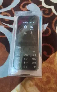 گوشی نوکیا۲۳۵