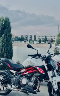 بنلی ۳۰۰