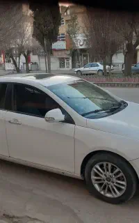 فروش جک جی 5 اتومات ۹۳،موتور میتسوبیشی ،کارمندی