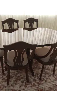 میز و صندلی
