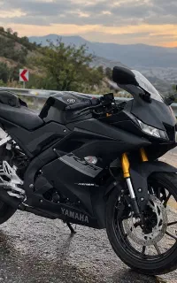 یاماها r15