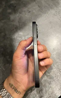 ایفون 15Pro 256 گیگابایت