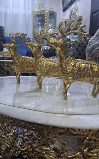 مجسمه۳ گوزن و۳پروانه برنز اصل حکاکی شده