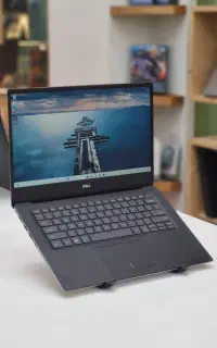 لپ تاپ قدرتمند Dell precision 5530 (تک سایار)