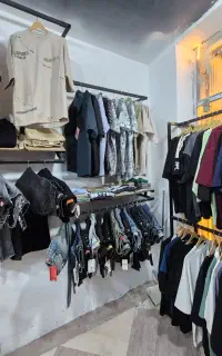 فروش بوتیک با تمام لوازم