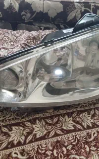 چراغ جلو چپ ۲۰۶