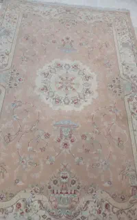 فرش گلبهی ۴ متری