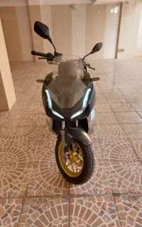 موتور سیکلت هوندا adv کبیر ctv مدل ۱۴۰۴