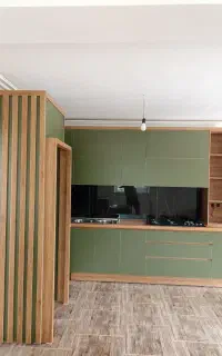 نیروی کار نیمه ماهر کابینت سازی چوبی