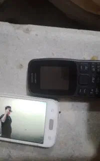 گوشی سادع و ایکس یک