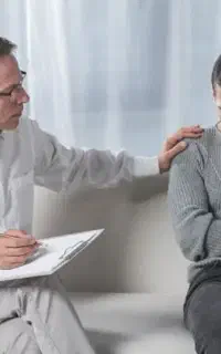 مشاور تحصیلی و آموزش دروس انسانی