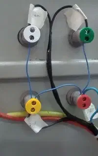 خدمات  برق و رفع عیب و خدمات جالب برق همه روزه