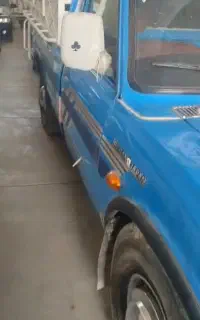 نیسان ۴۰۱
