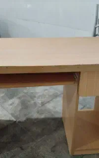 میز کامپیوتر