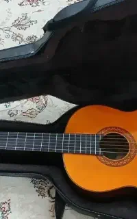 گیتار یاماهاc70 اصل اندونزی