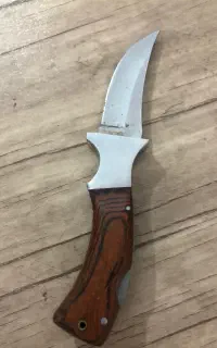 فروش دو عدد چاقو