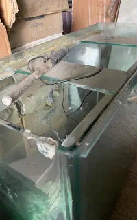 شیشه اکواریوم
