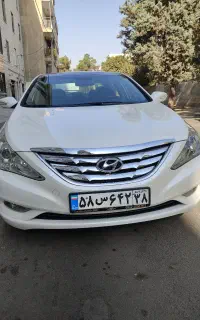 وای اف مدل 2012 بسیار سالم و تمیز فول کامل