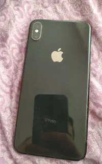 ایفون xs max