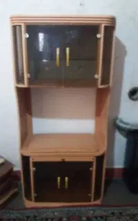 یک‌عدد‌بوفه‌وزیر‌تلویزیونی‌نو