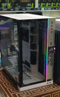 قاب کیس لیان لی O11 Dynamic XL ROG ARGB  سفید
