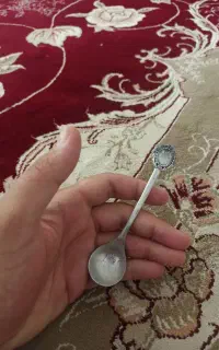 قاشق نقره .