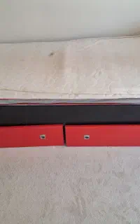 تخت  یک نفره