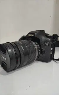 دوربین حرفه ای CANON 7D با لنز ۱۸-۲۰۰