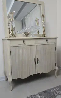 آینه و کنسول چوبی