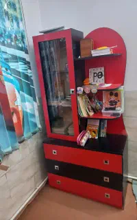 جاکفشی، دراور، بوفه و ..