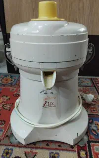 آبمیوه گیری