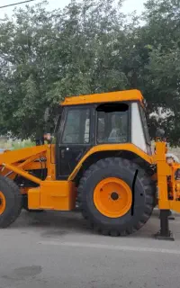 خدمات بیل بکهو  لودر(بیل مکانیکی لودر تسطیح،شفته)