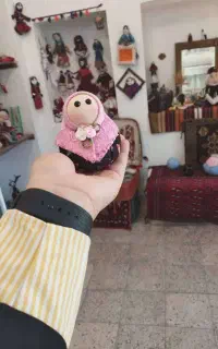عروسک دستساز گلابتون صورتی - مینیاتوری ۶ سانتی
