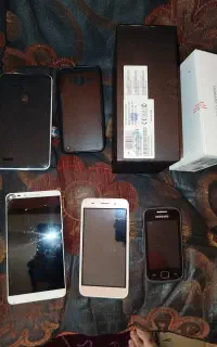 سه عددگوشی خاموش