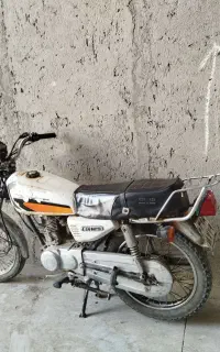 موتورسیکلت ۱۲۵ باختر