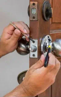 قفل وکلیدسازی(بازکردن تمامی درب های قفل شده)منزل..
