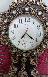 ساعت دیواری