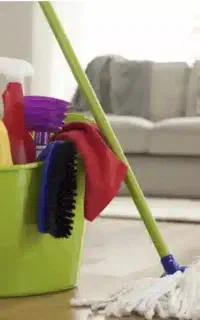 نیروی خدماتی خانم