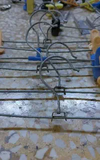 چوب لباسی گیره دار
