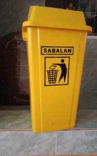 سطل زباله در حد نو