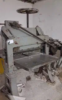 برش دهنه۹۲