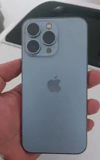 ایفون ۱۳پرومکس در حد اکبند