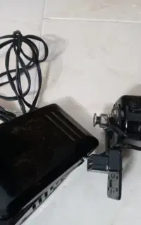 دینام  وپدال چرخ خیاطی قدیمی