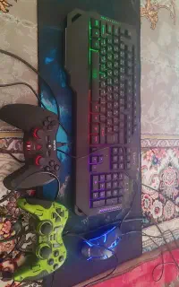 سلام یه عدد کامپیوتر گیم،تخفیف دارد