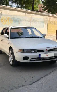میتسوبیشی گالانت عینکی